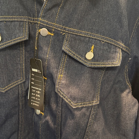 Denim Jacket with White fuzzy Collar NWT - Picture 3 of 11